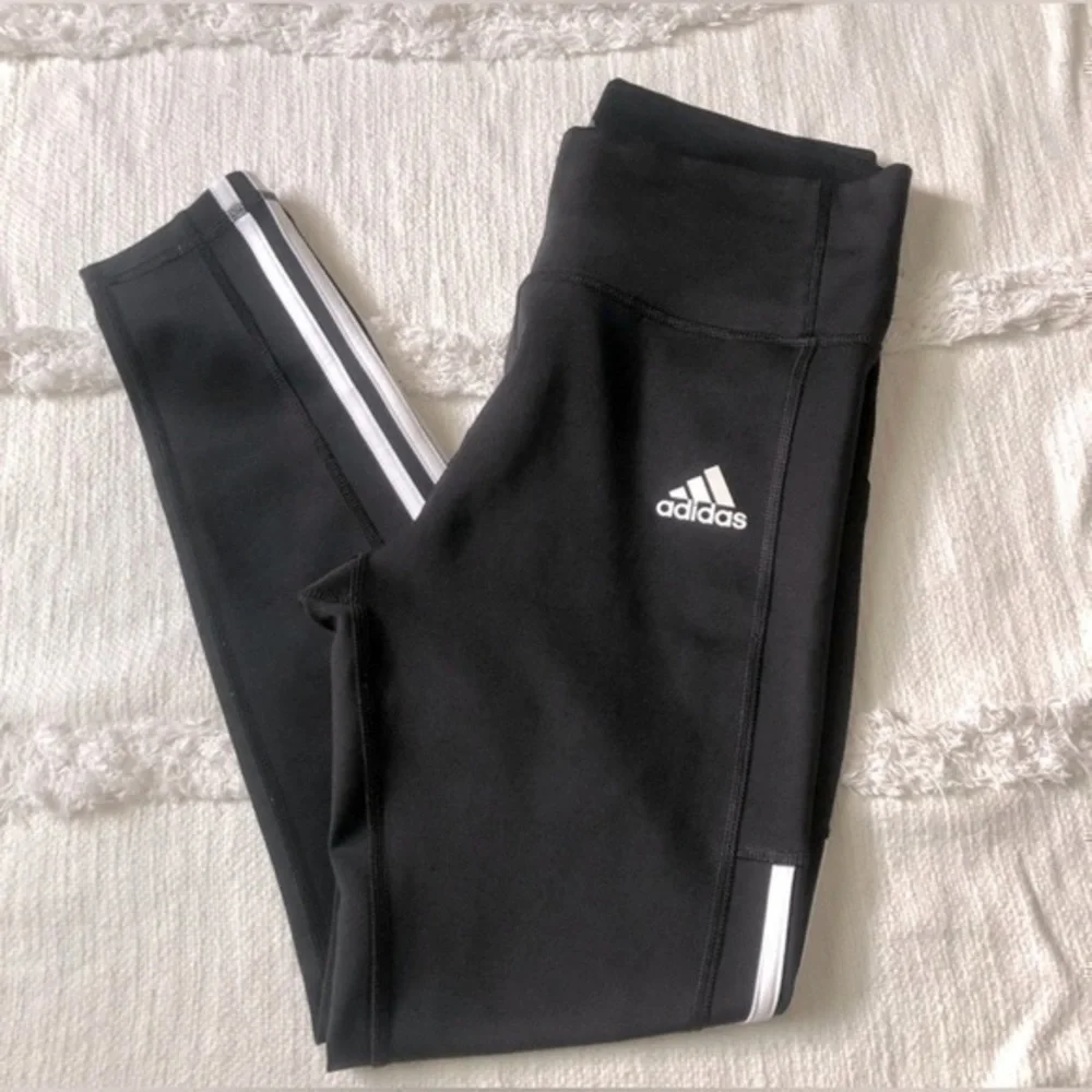 JUNIORS M BLACK ADIDAS SPORT QUARTER LEGGING W/ POCKETS‼️